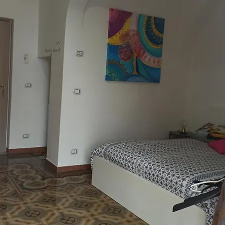 Al Molo Sant'eligio 招待所 塔兰托