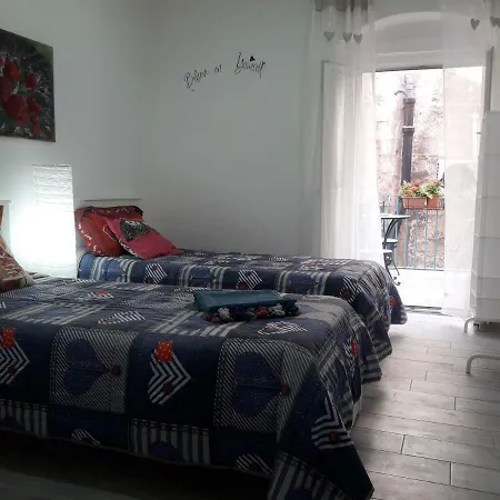 Al Molo Sant'eligio 招待所 塔兰托