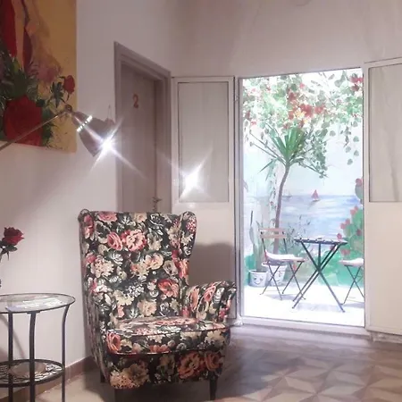 Al Molo Sant'eligio 招待所 *